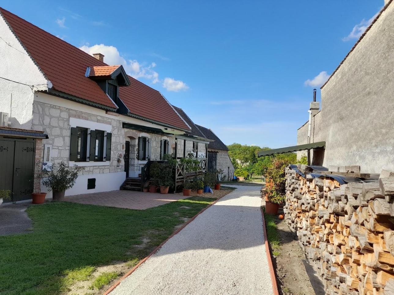 Kofejto Haza Villa Fertorakos Exterior photo
